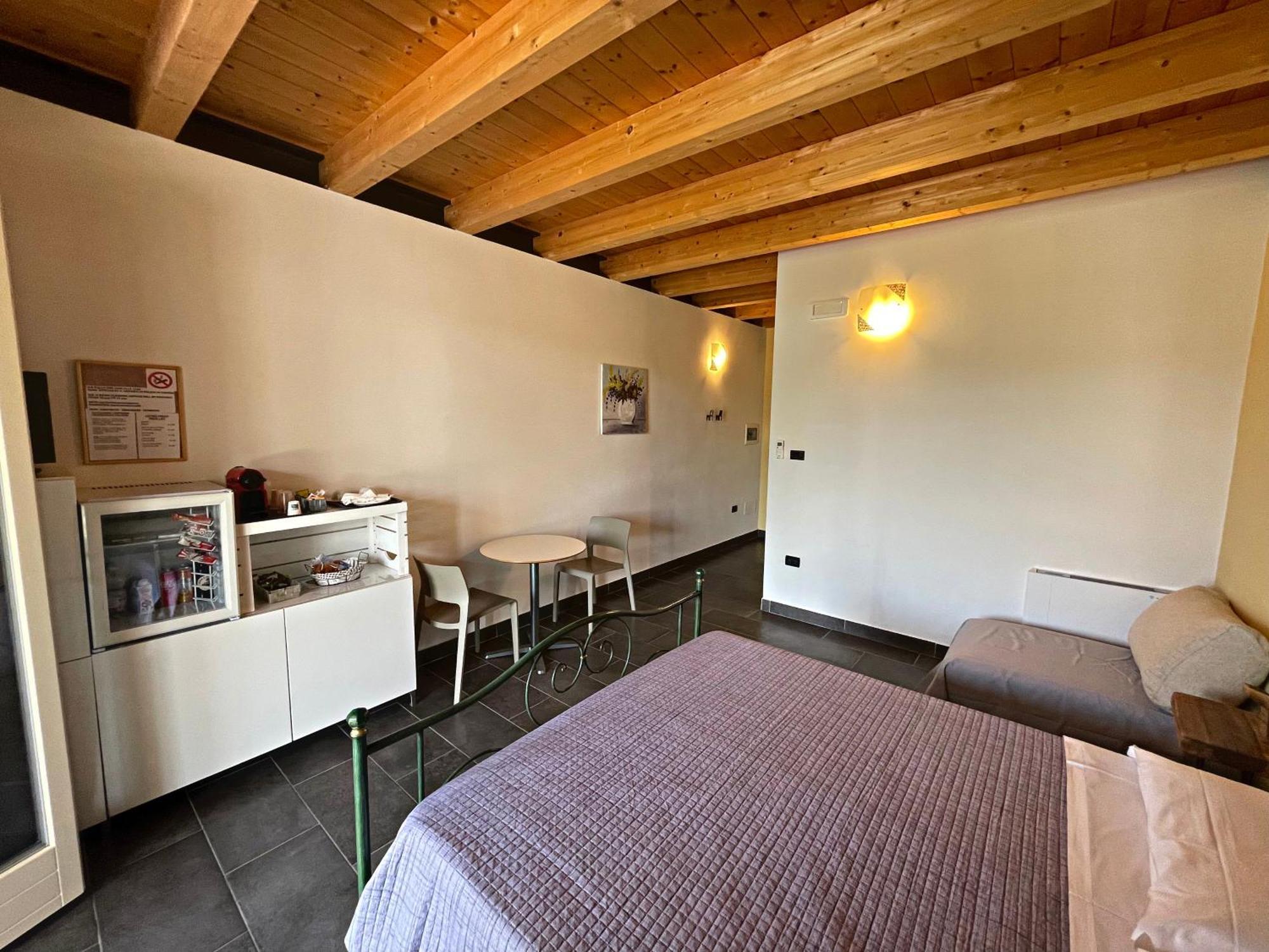 Agriturismo Scannaporco Cavriana ภายนอก รูปภาพ